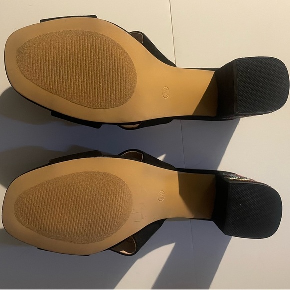 Eloquii Black Mules Size 8 Medium with Decorative Embroidered Block Heels NWOT - Picture 8 of 12